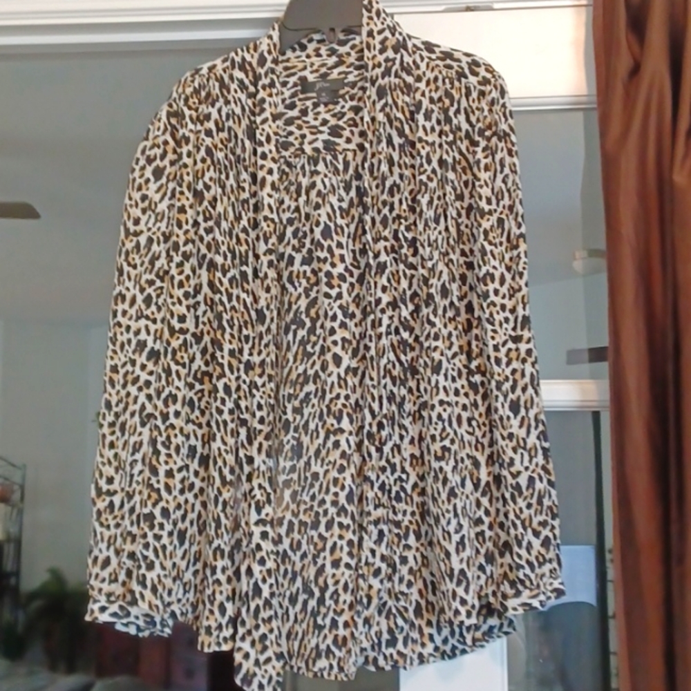 J crew leopard print blouse long sleeve medium